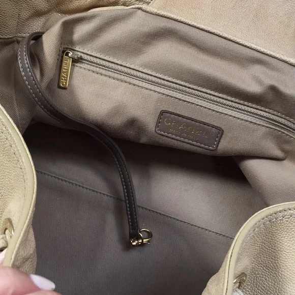 Chanel >30cm Large Shopping Bag Light Beige - Picture 5 of 8